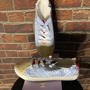 Madden Girl Marisa Paisley Print Sneaker Sz 8.5